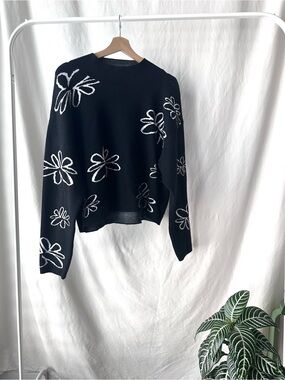 Black Floral Turtleneck Sweater - Women